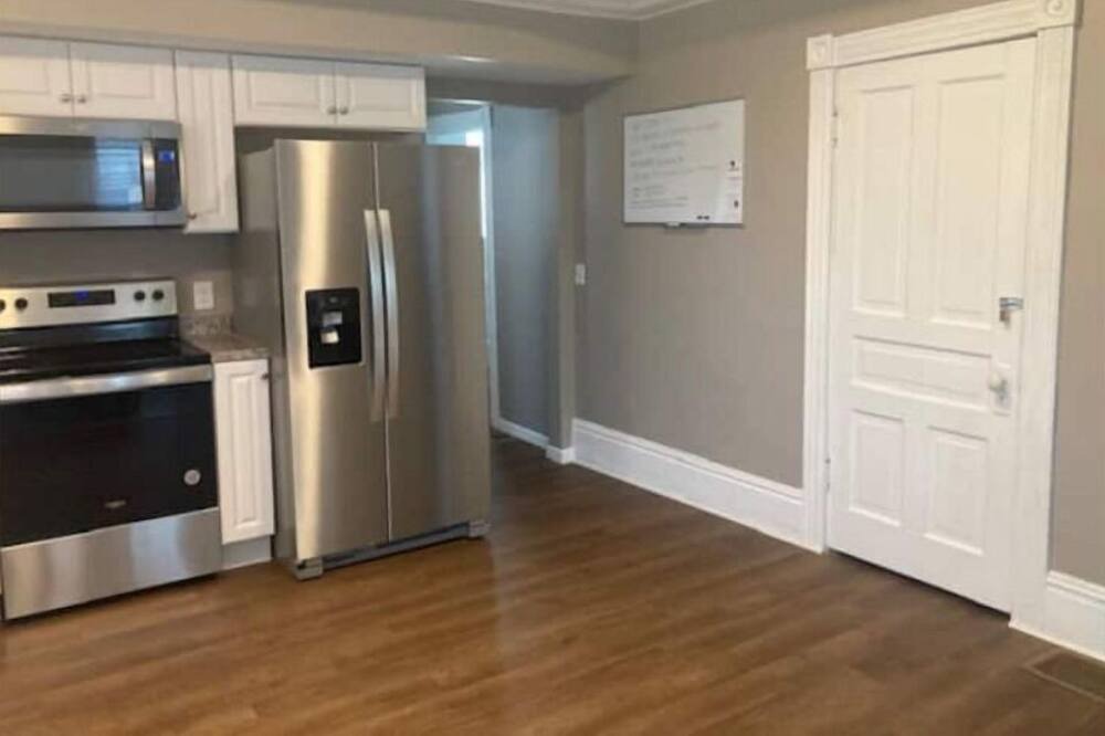 Photo of Kitchen in Newark