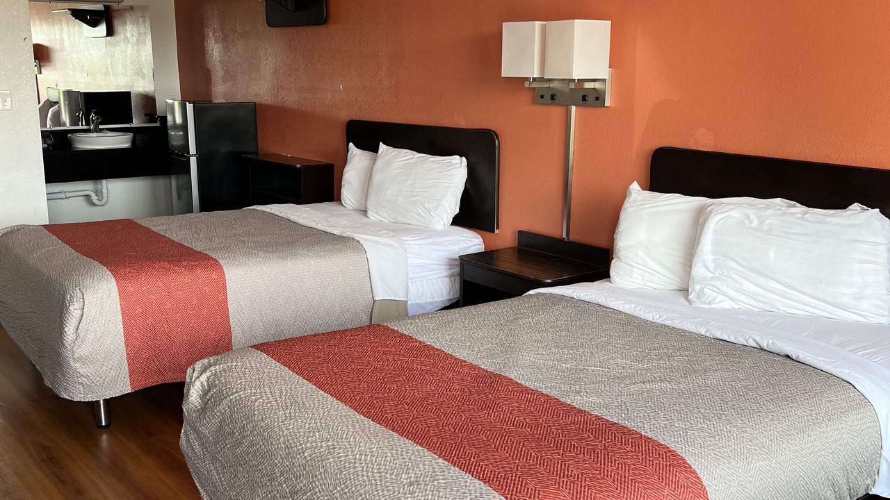Photo of Bedroom in Buckeye Lake