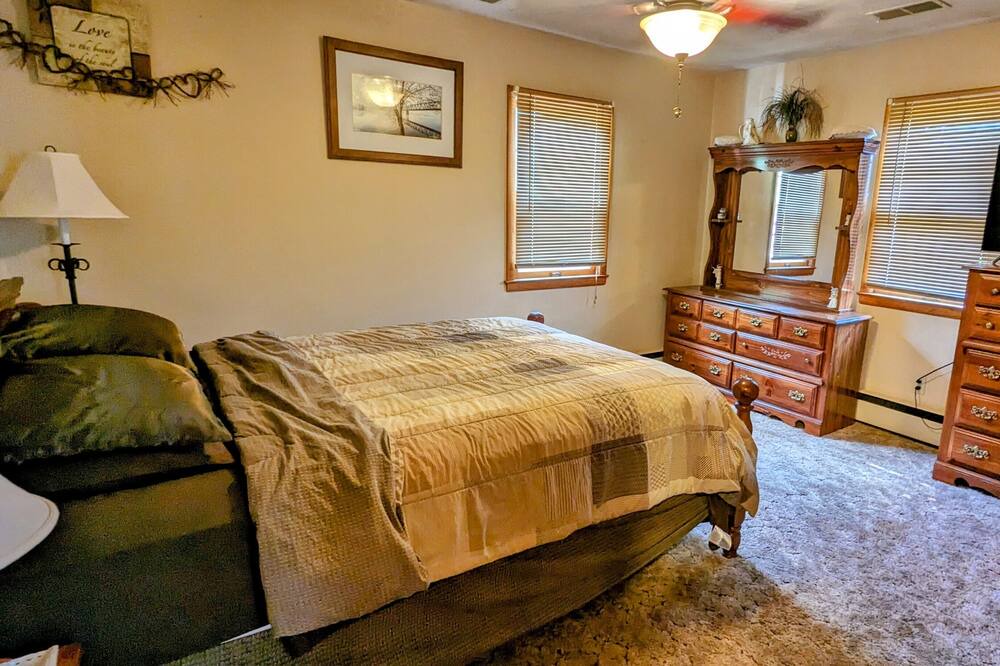 Photo of Bedroom in Marietta