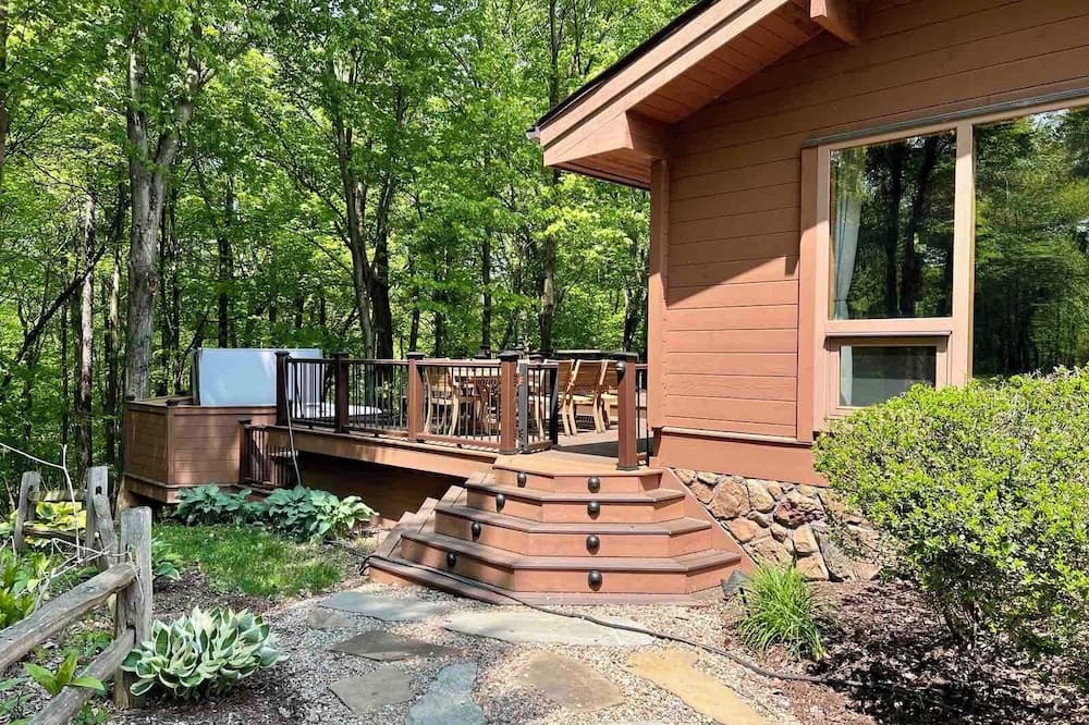 Photo of Outdoor in North Industry