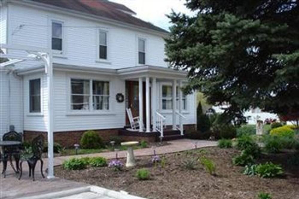 Photo of Outdoor in Sardis