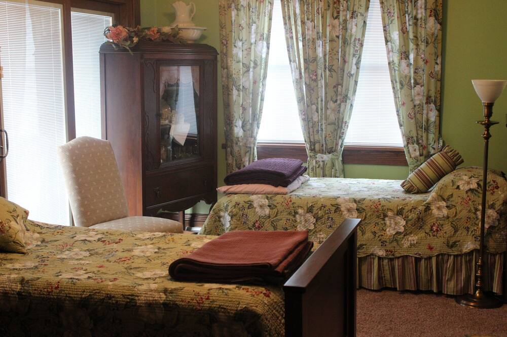 Photo of Bedroom in Sardis