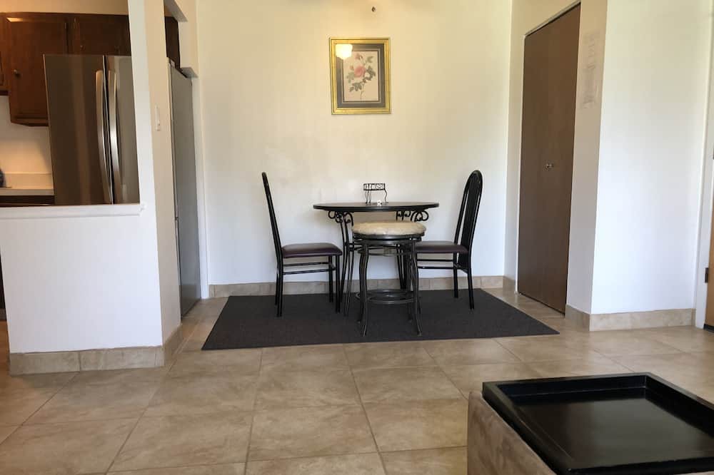 Photo of Kitchen in Maple Heights