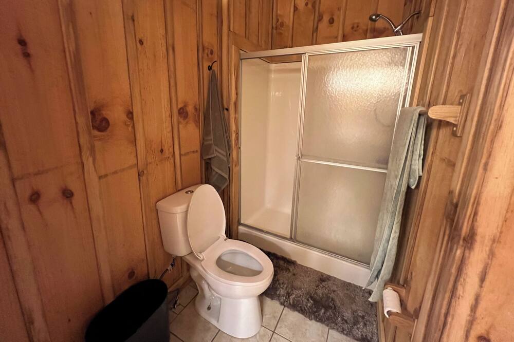 Photo of Bathroom in Glouster