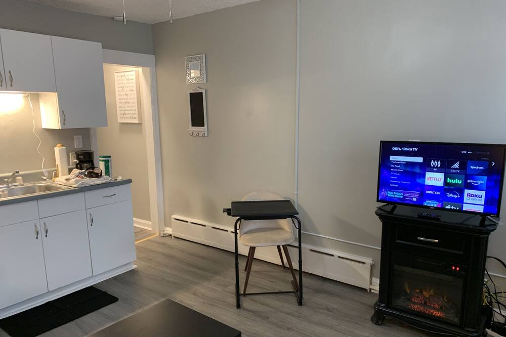 Photo of Livingroom in Fort Shawnee