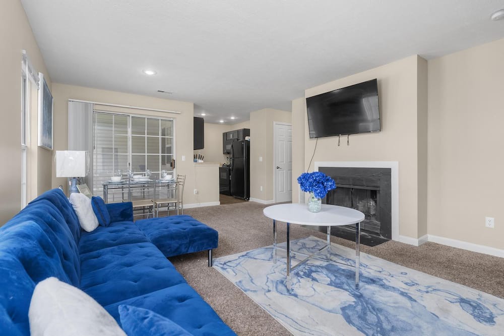 Photo of Livingroom in Easton