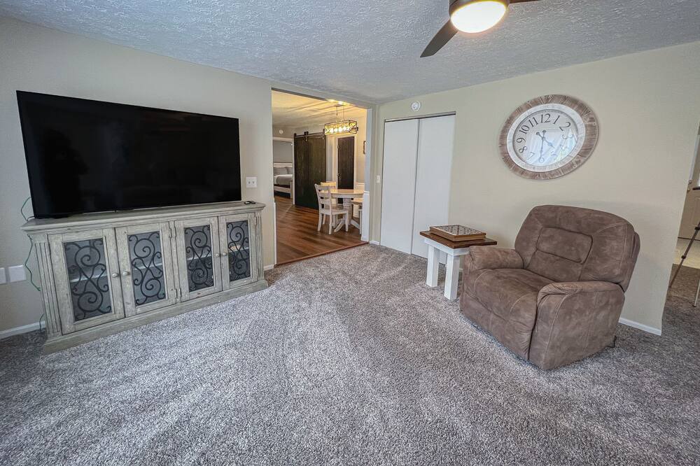 Photo of Livingroom in New Plymouth