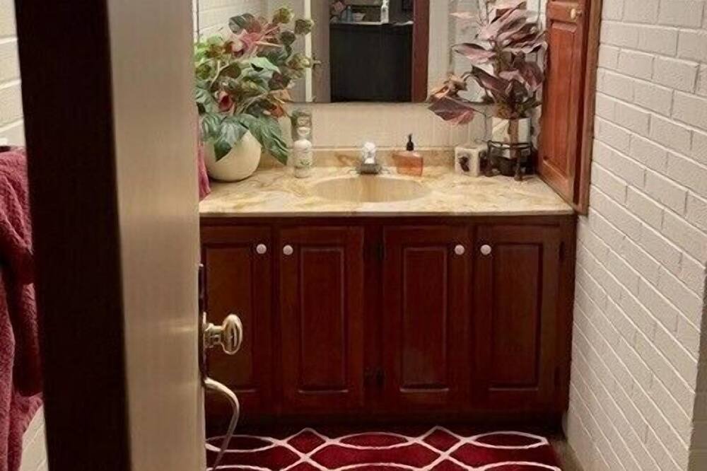 Photo of Bathroom in Granville