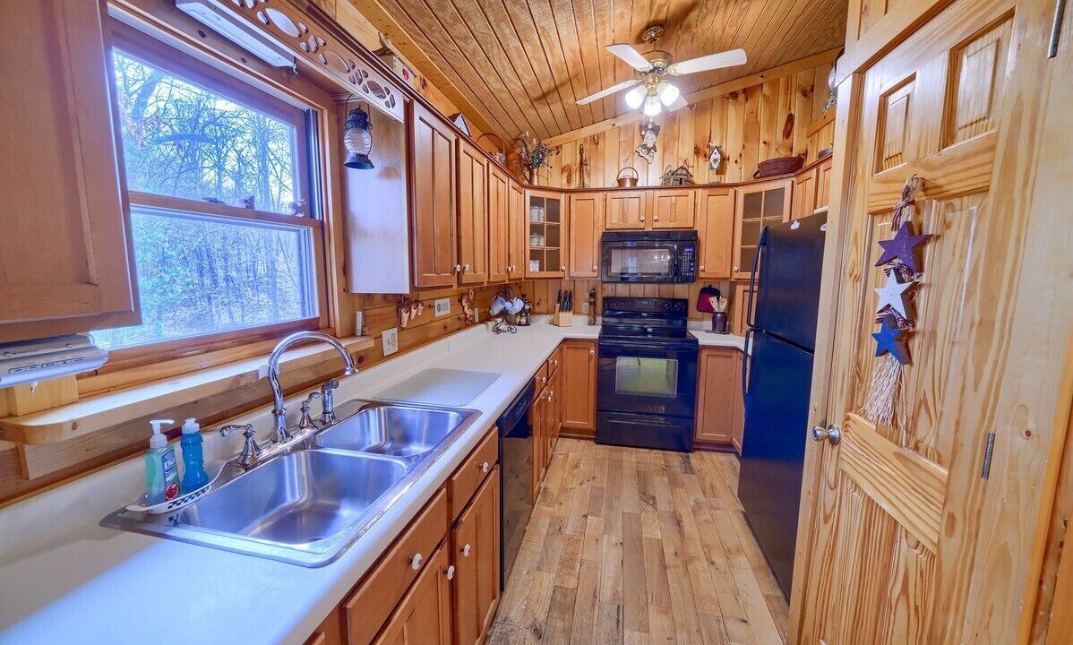 Photo of Kitchen in Nelsonville