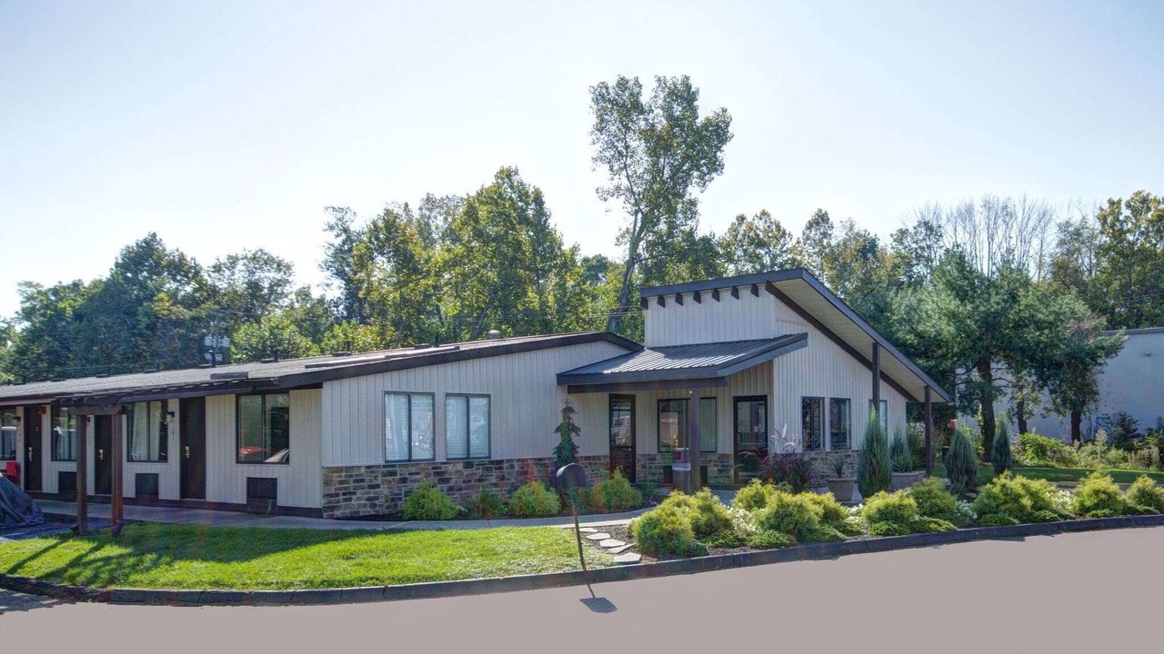 Photo of Outdoor in Heath