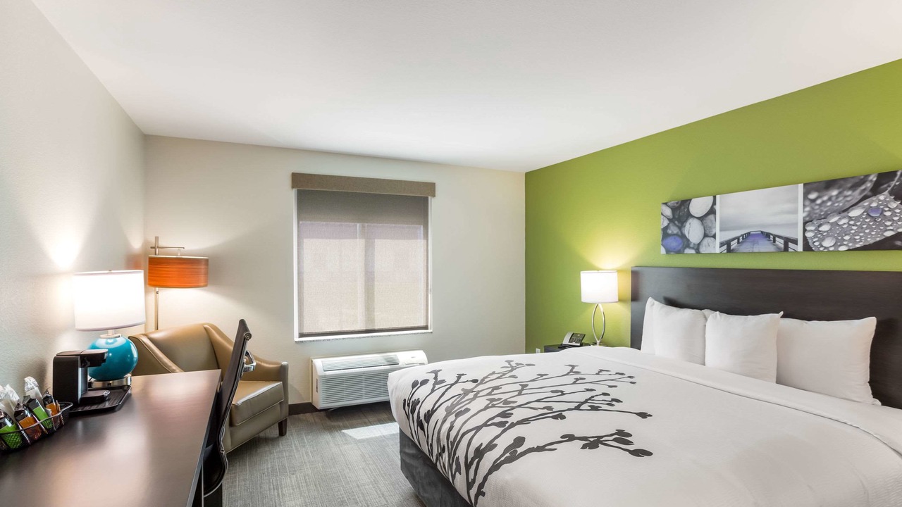 Photo of Bedroom in Logan