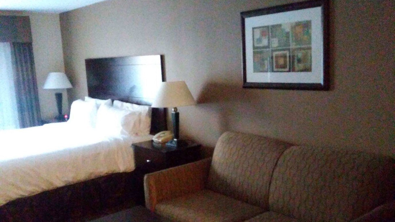 Photo of Bedroom in Zanesville