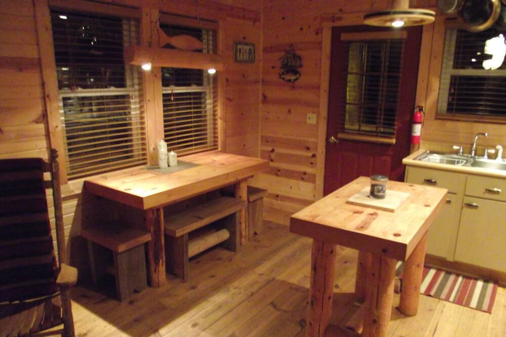 Photo of Kitchen in Bladensburg