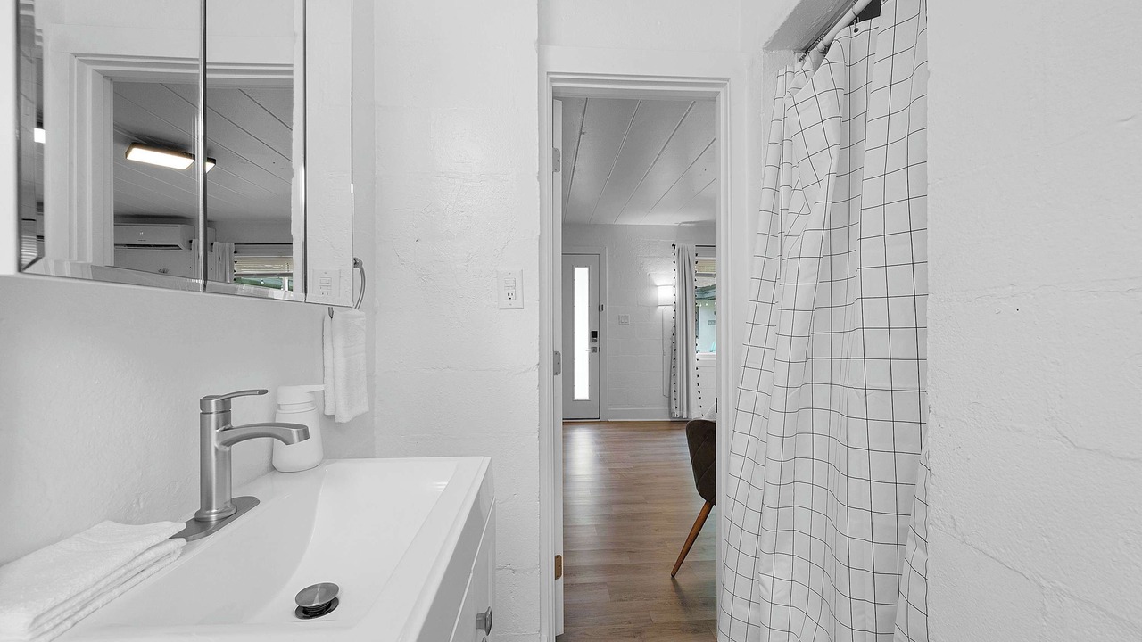 Photo of Bathroom in Near East Columbus