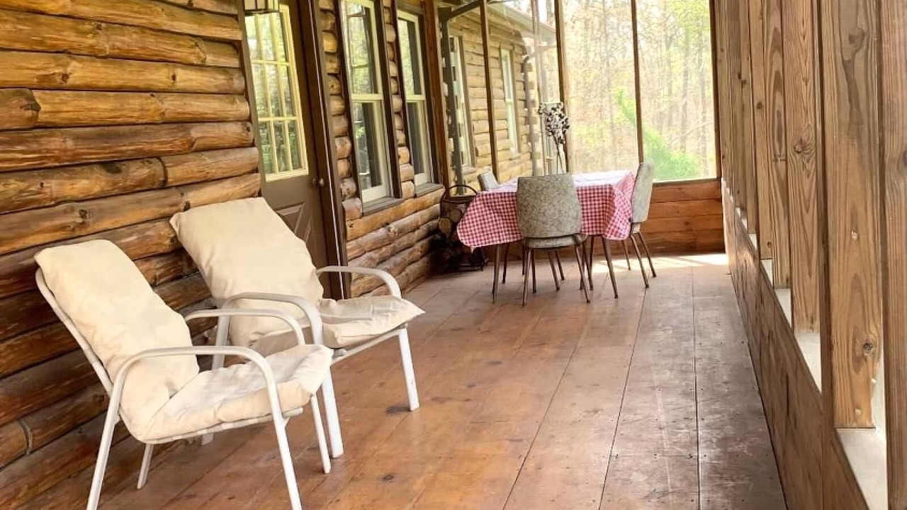 Photo of Patio Balcony in Sycamore Valley