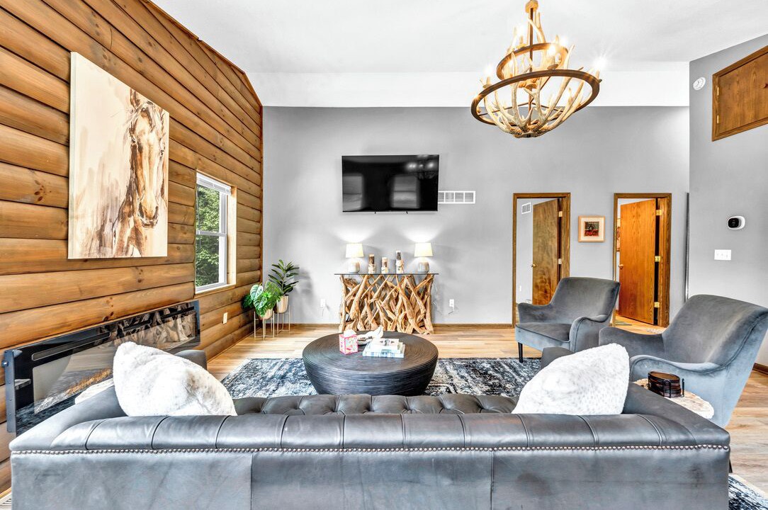 Photo of Livingroom in Senecaville
