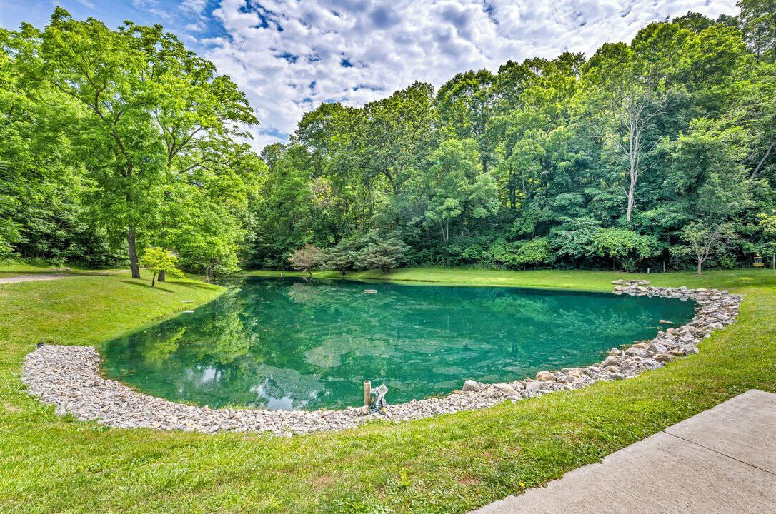 Photo of Outdoor in Senecaville