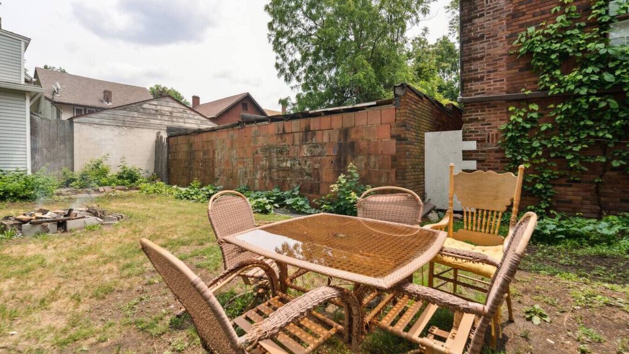 Photo of Outdoor in Akron