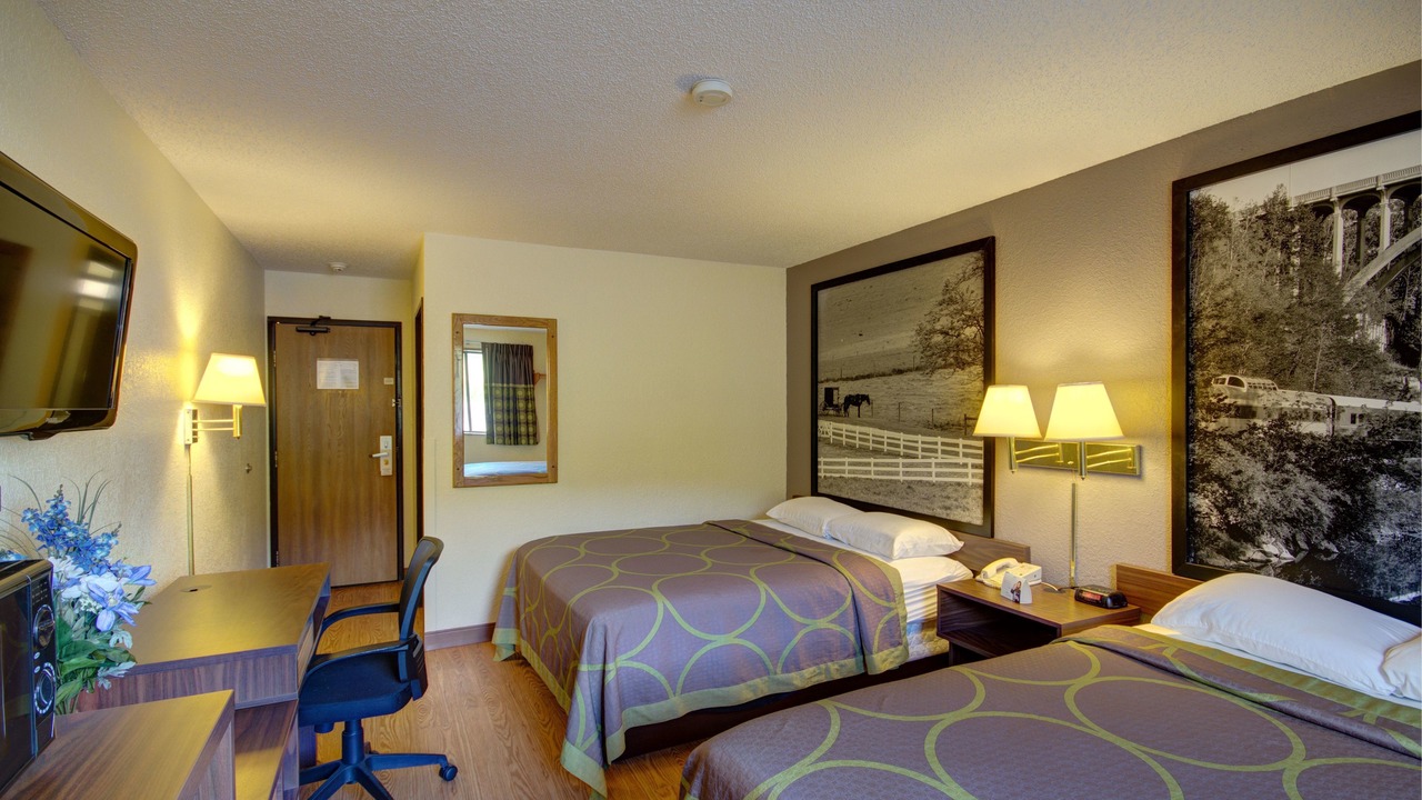 Photo of Bedroom in Zanesville