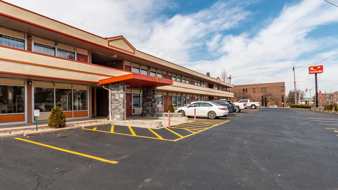 Photo of Outdoor in Zanesville