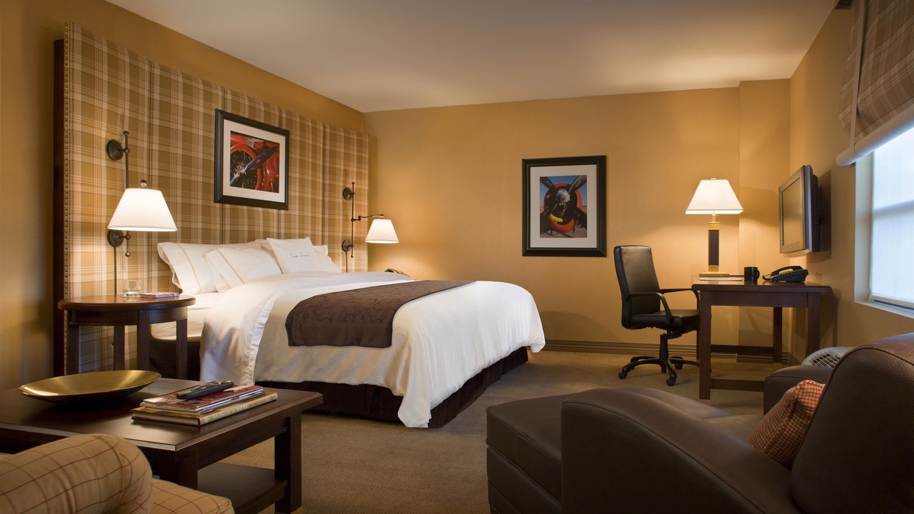 Photo of Bedroom in Mount Saint Joseph