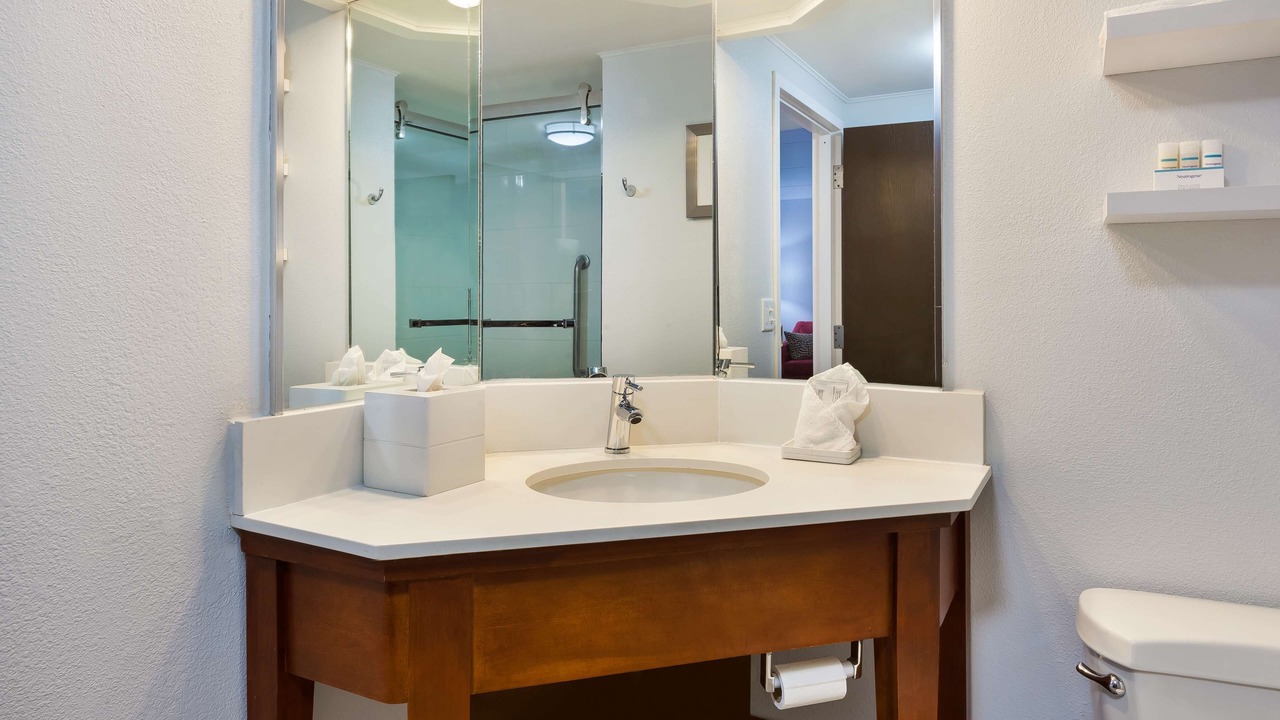 Photo of Bathroom in Sunbury