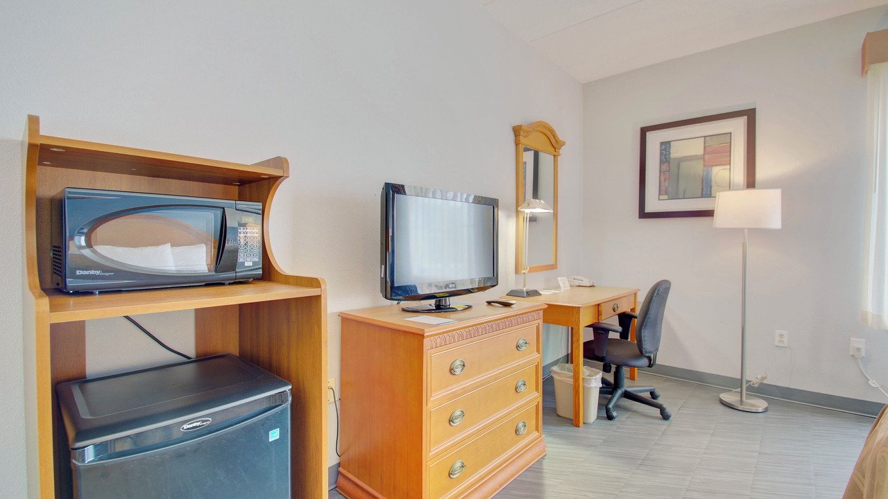 Photo of Bedroom in Mount Saint Joseph