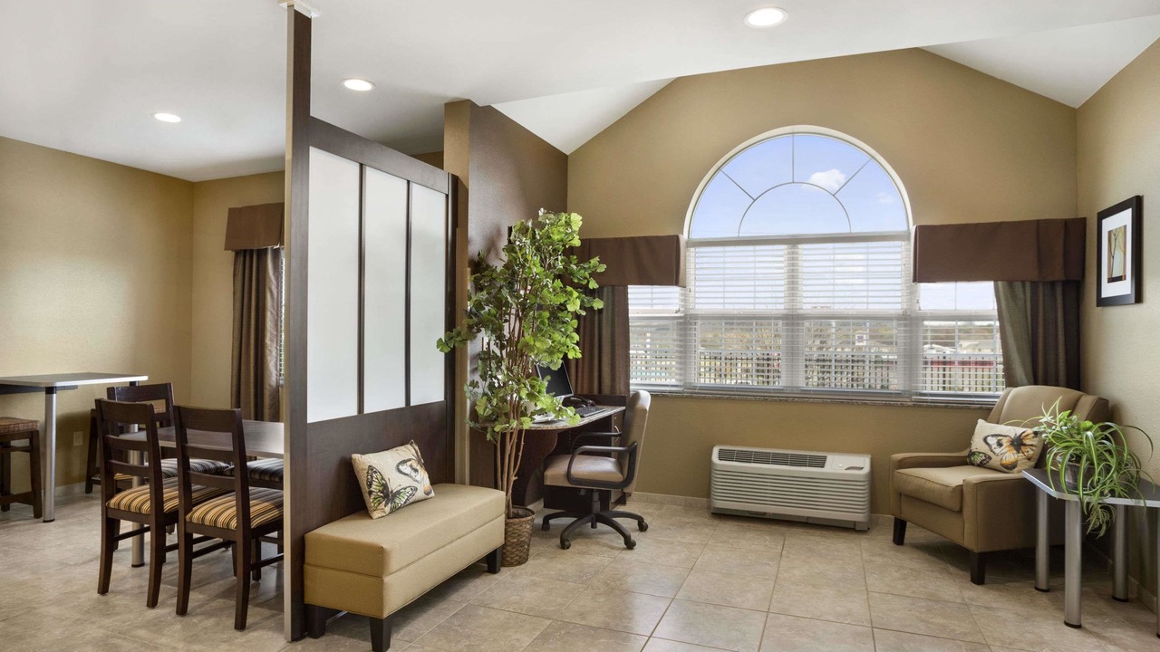 Photo of Livingroom in Cambridge