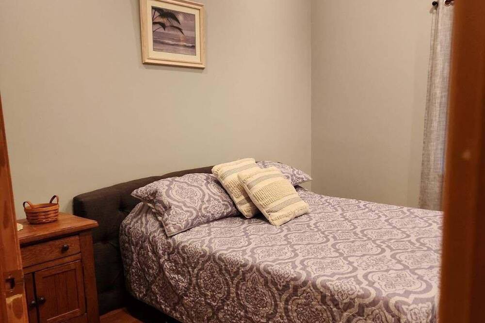 Photo of Bedroom in Jackson