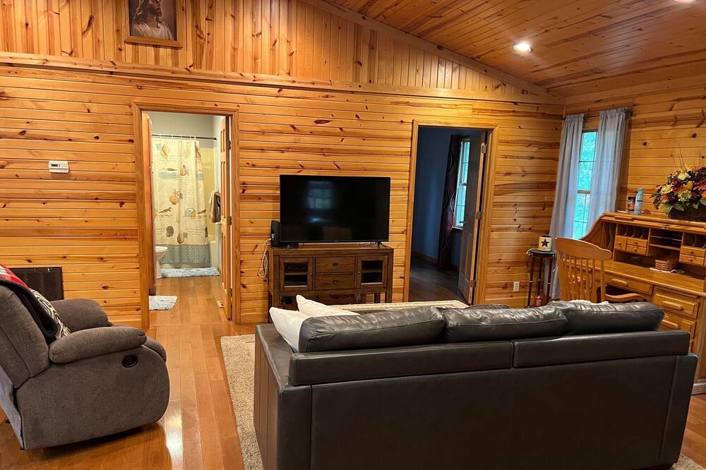 Photo of Livingroom in Jackson