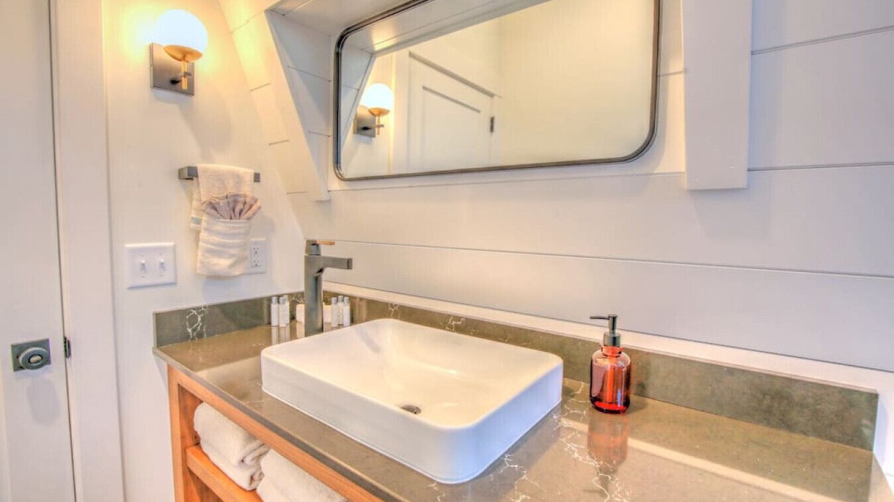 Photo of Bathroom in Millersburg