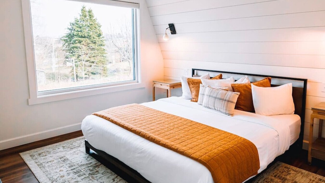 Photo of Bedroom in Millersburg