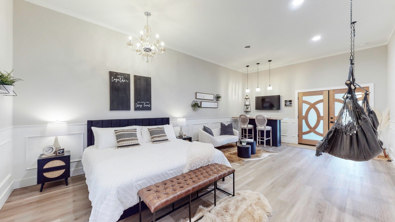 Photo of Bedroom in North Industry