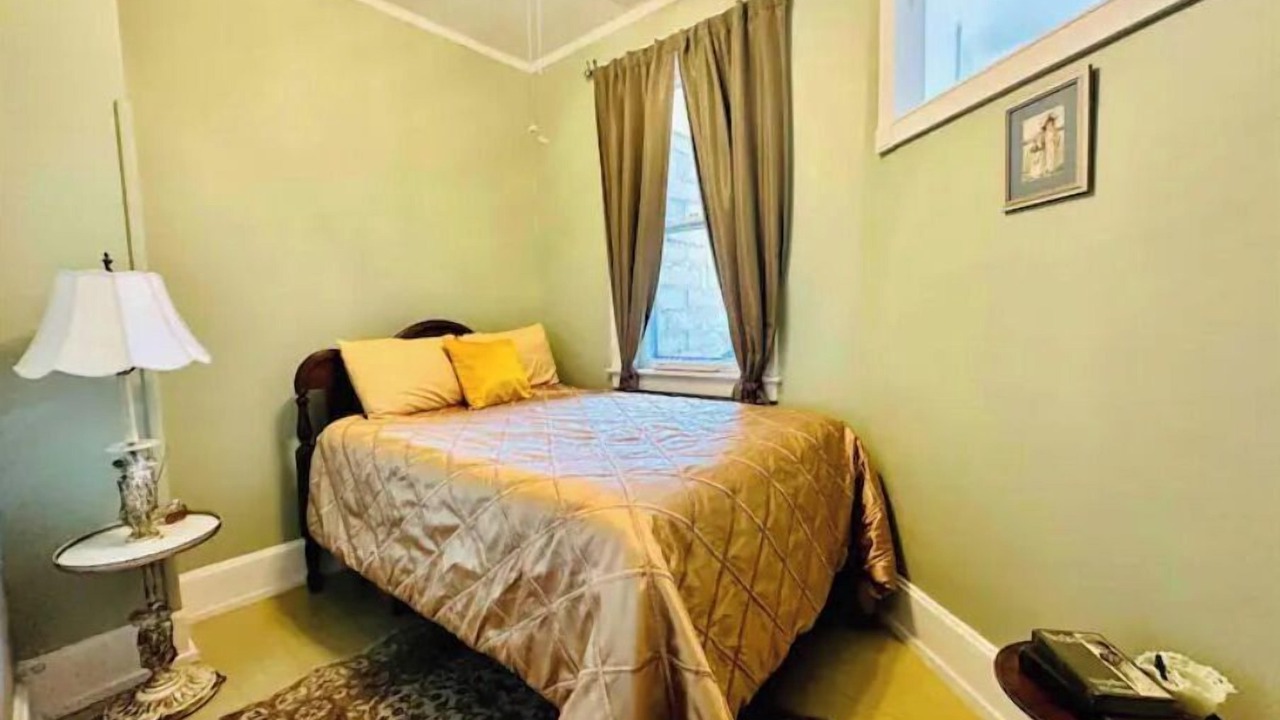 Photo of Bedroom in Mount Vernon