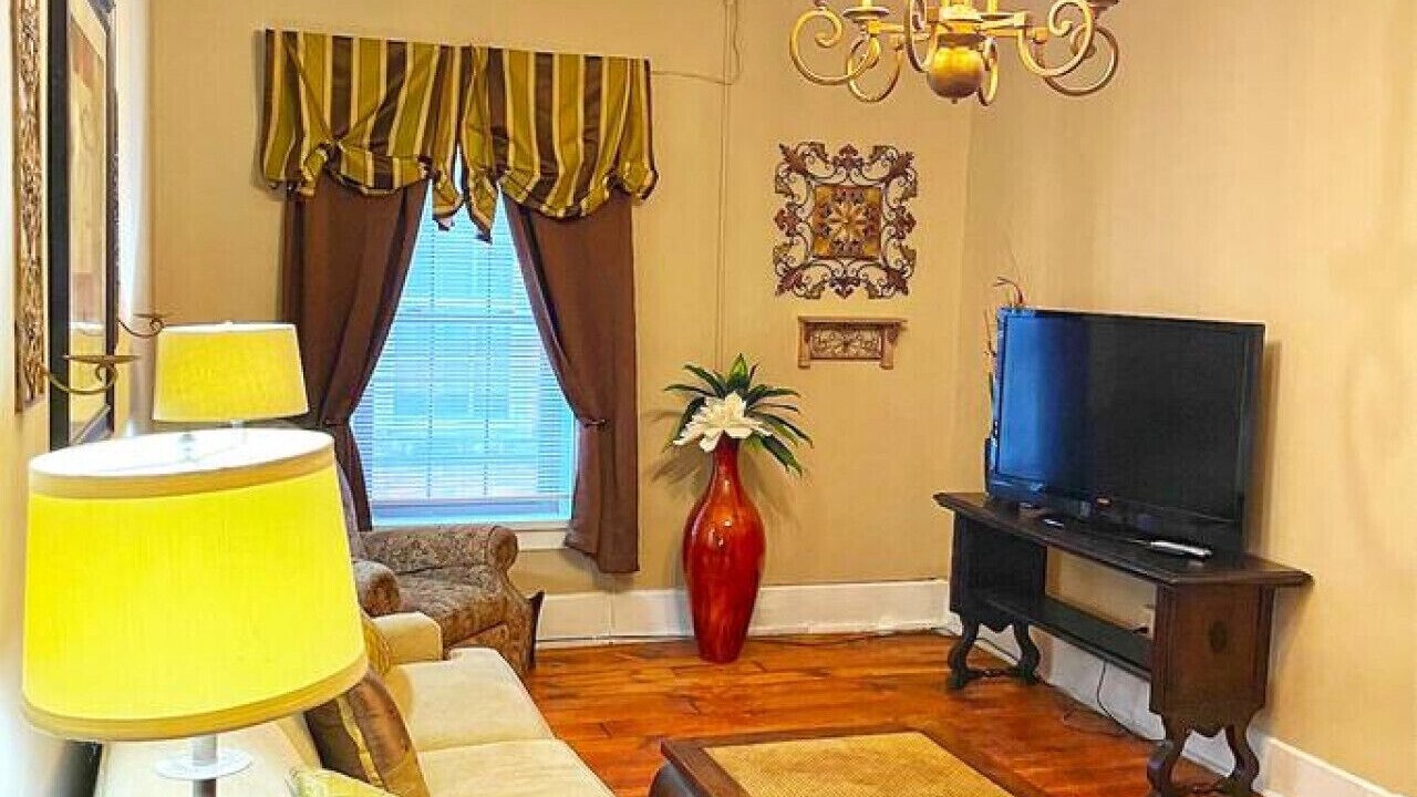 Photo of Livingroom in Coshocton