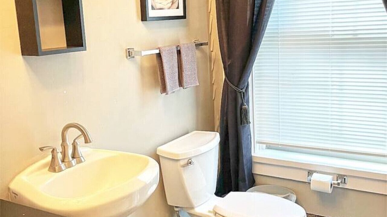 Photo of Bathroom in Coshocton