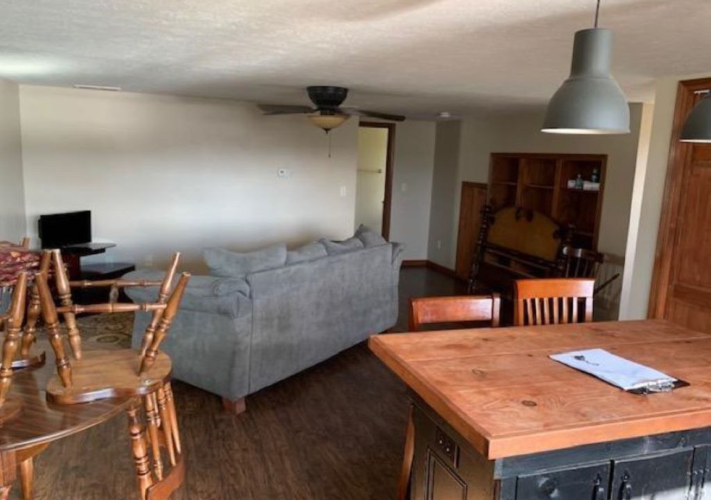 Photo of Livingroom in Barnesville