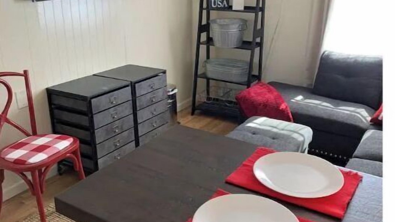 Photo of Livingroom in Bowling Green