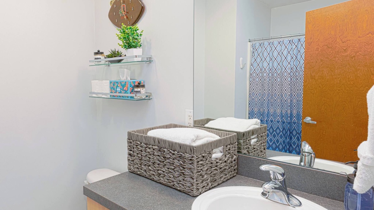 Photo of Bathroom in Short North