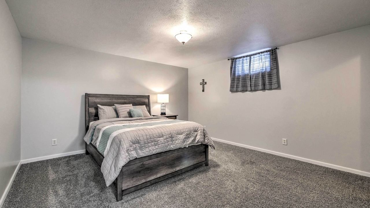 Photo of Bedroom in Massillon