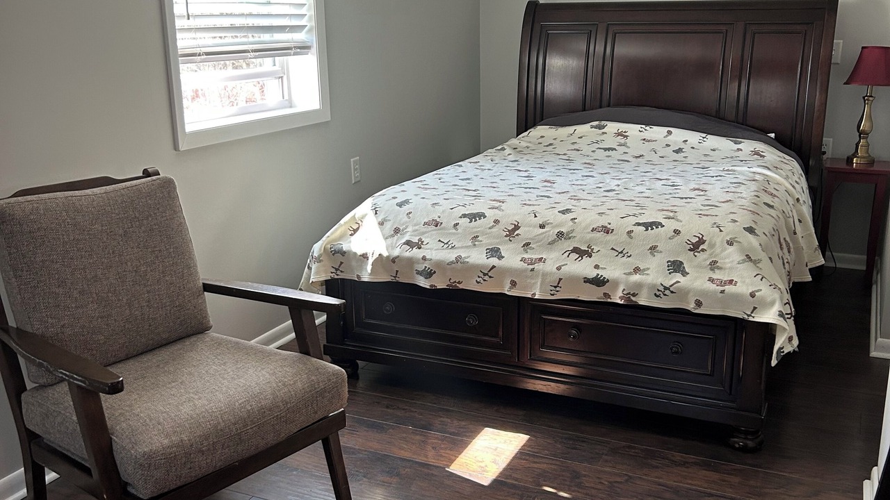 Photo of Bedroom in Sharpsburg