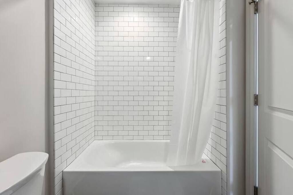 Photo of Bathroom in Short North