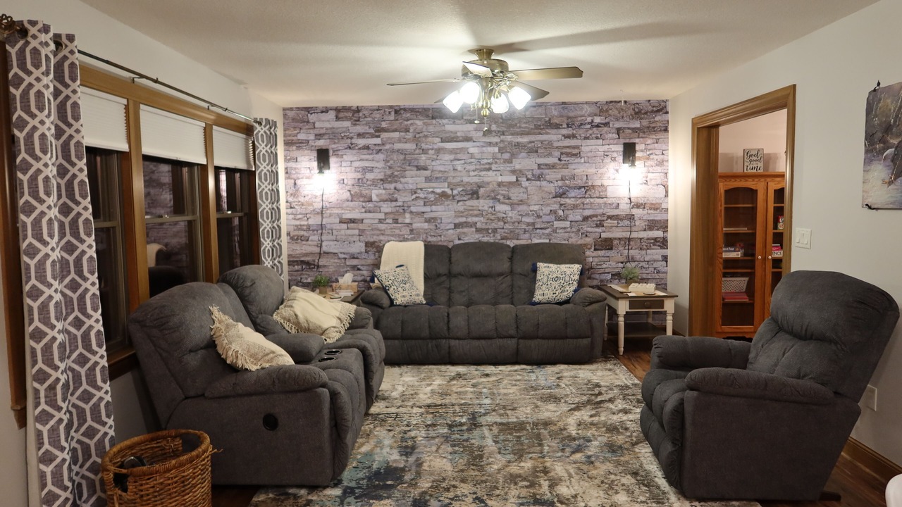 Photo of Livingroom in Loudonville