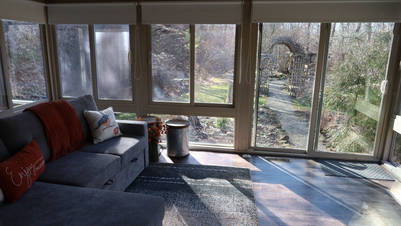 Photo of Bedroom in Loudonville