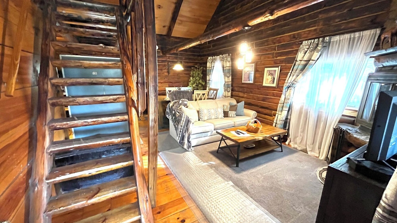 Photo of Bedroom in Old Washington