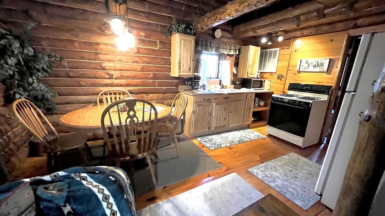 Photo of Livingroom in Old Washington