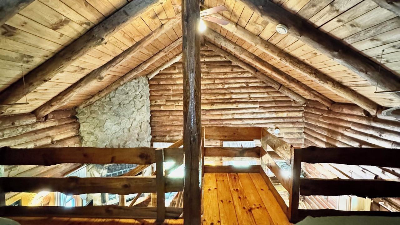 Photo of Bedroom in Old Washington