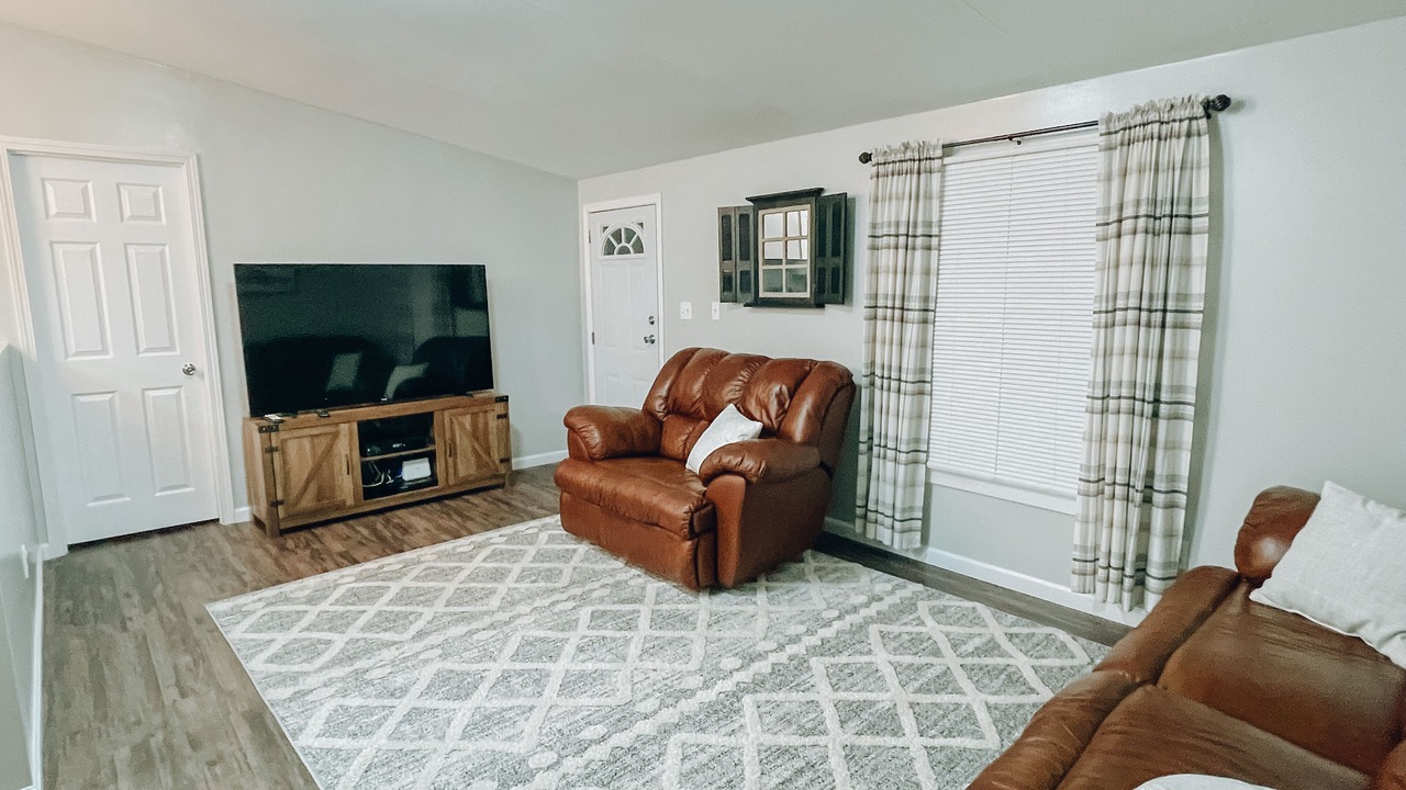 Photo of Livingroom in Carbon Hill