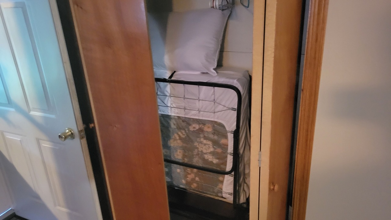 Photo of Bedroom in Laings