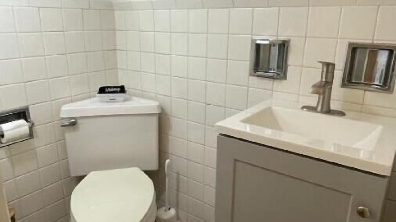 Photo of Bathroom in Beverly